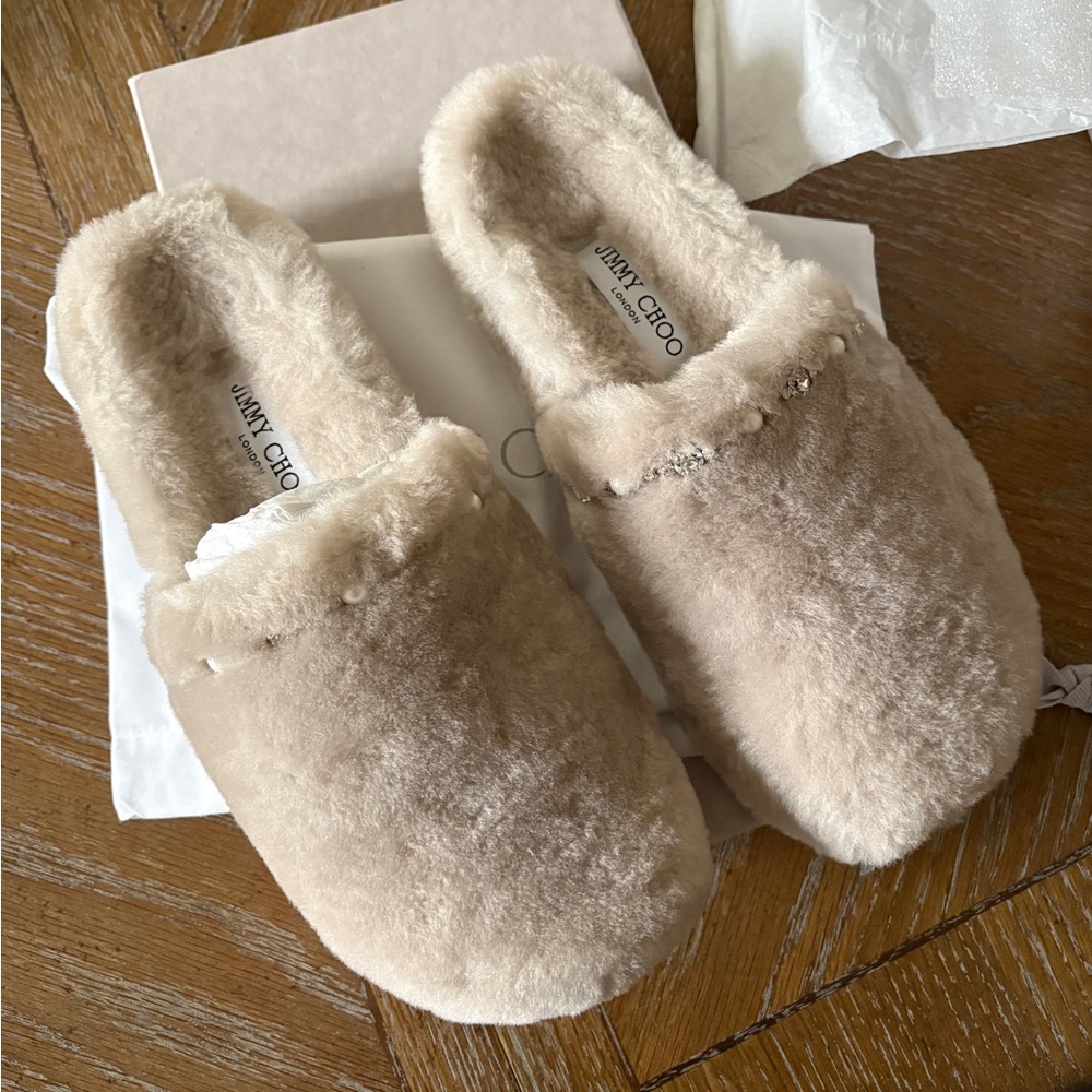 NWT Jimmy Choo Aliette Flat: Natural Crystal Shearling